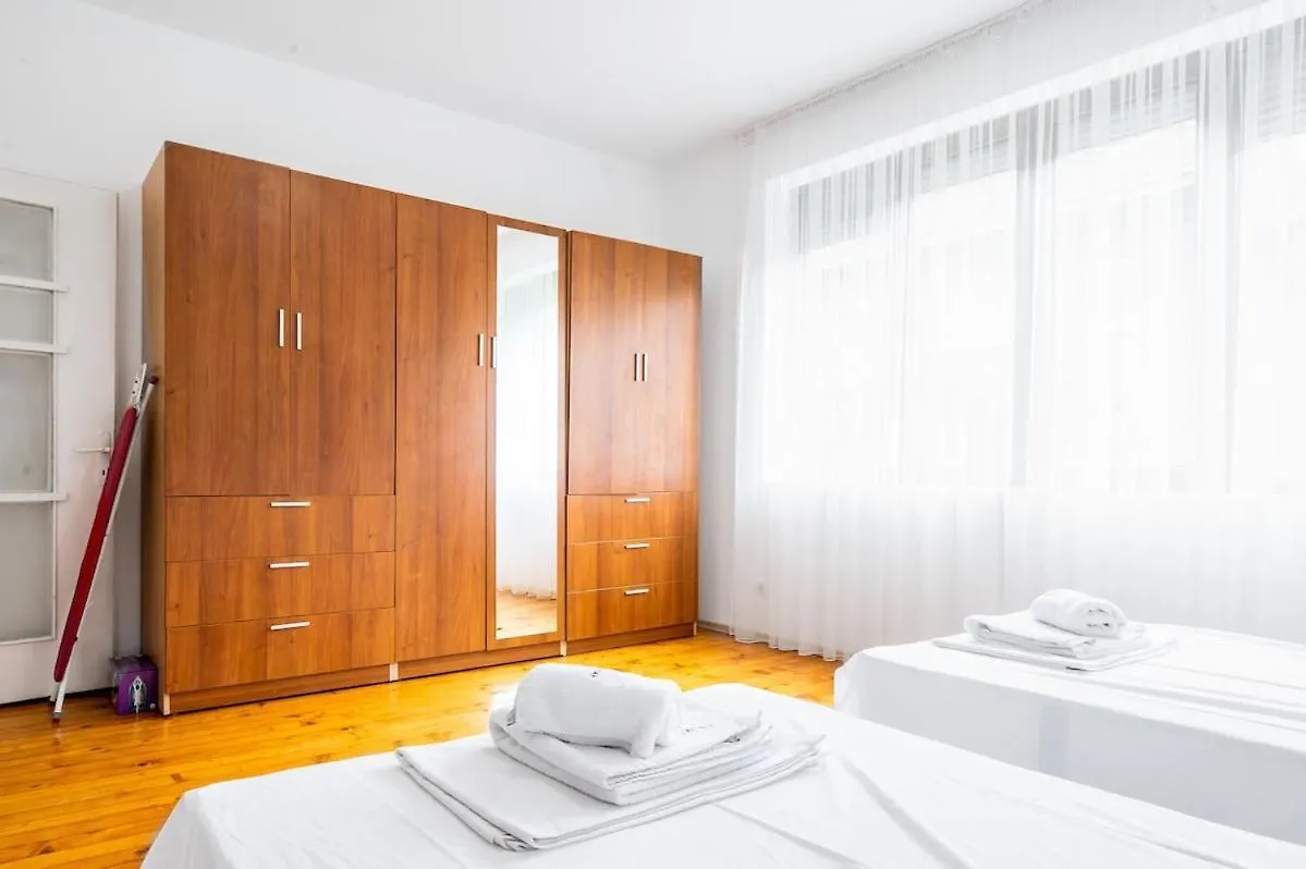 Elegant & Spacious Apartment In The Heart Of ソフィア ブルガリア